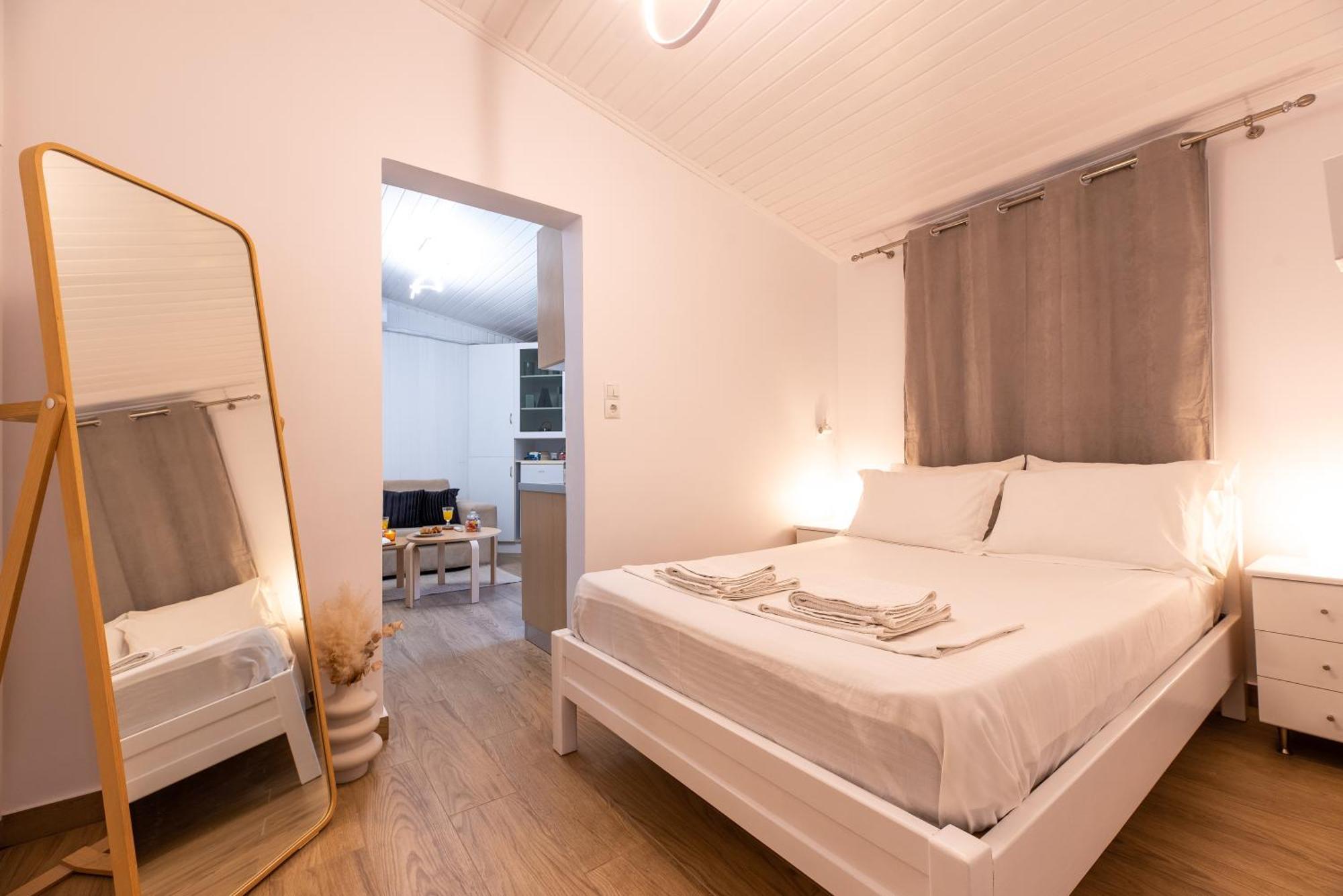 Eden - A Night Near Athens Int Arpt Apartment Spata  Exterior photo