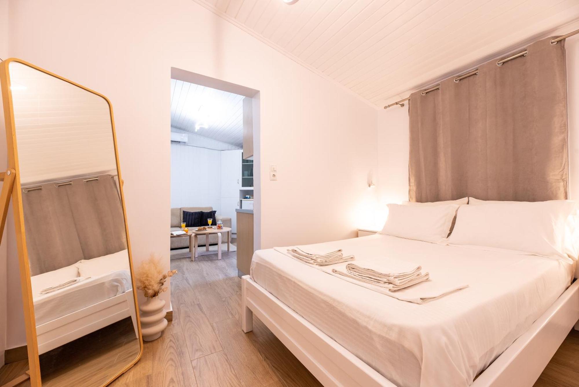 Eden - A Night Near Athens Int Arpt Apartment Spata  Exterior photo